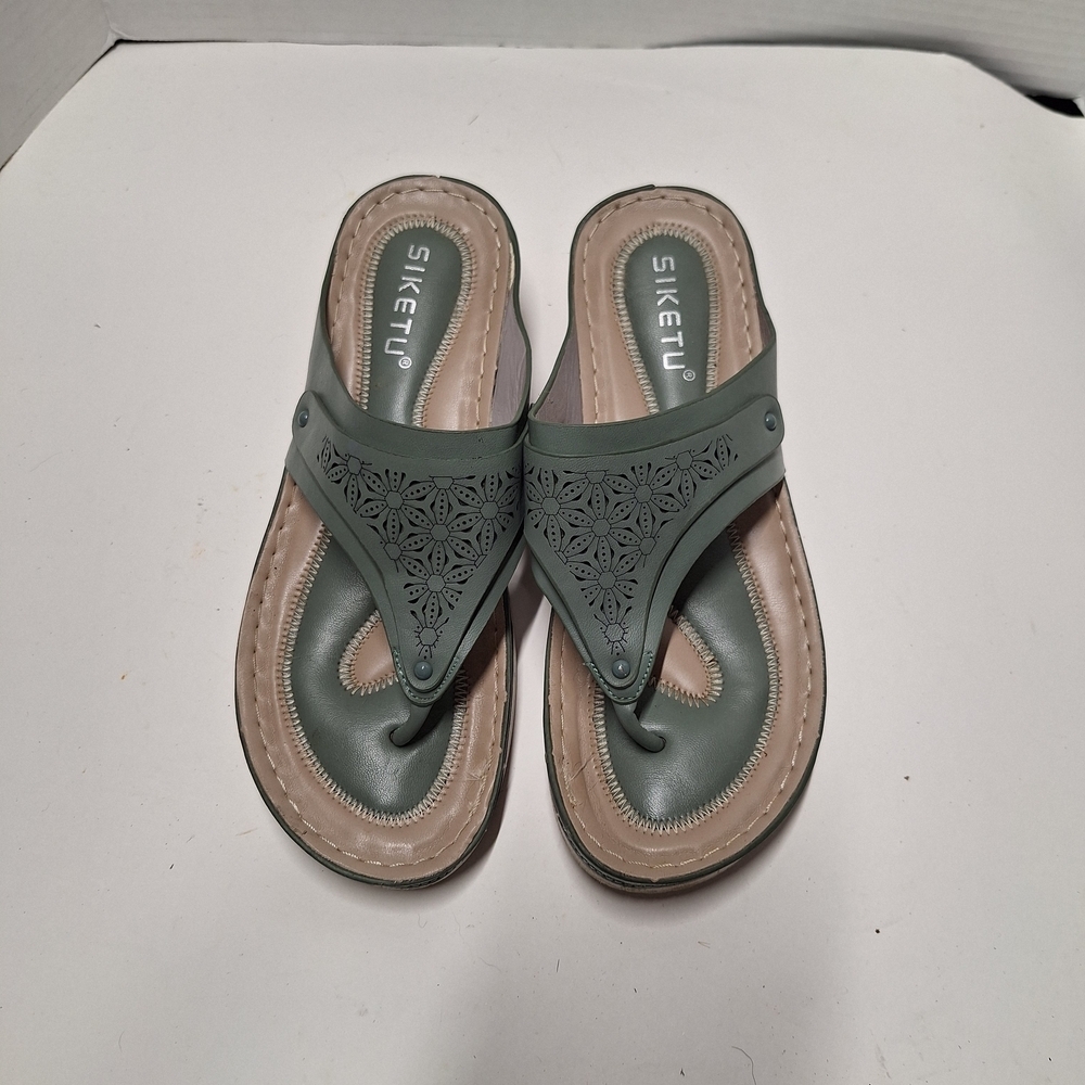 SIKETU Women's Stylish Green Sandals